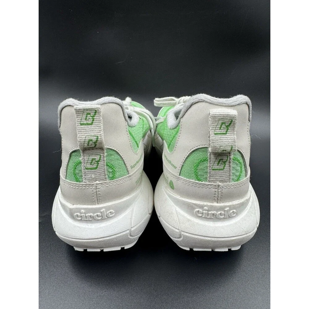 Circle Super Natural Runner Athletic Sneaker Women Sz 8 Green Lightweight Shoes